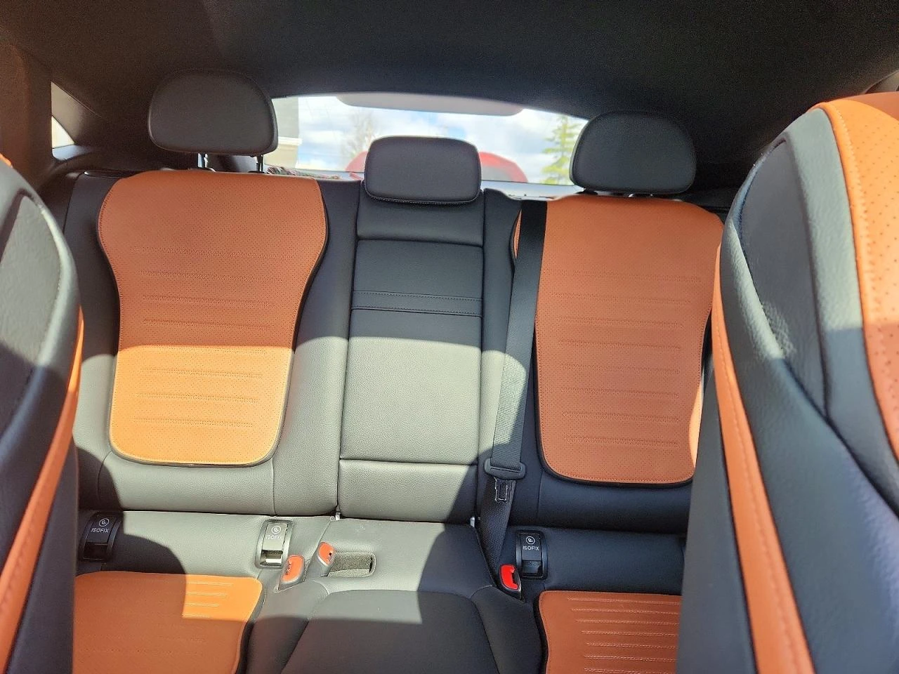 Mercedes-Benz GLC 2.0l Coupe 300 4Matic, снимка 10 - Автомобили и джипове - 54417326