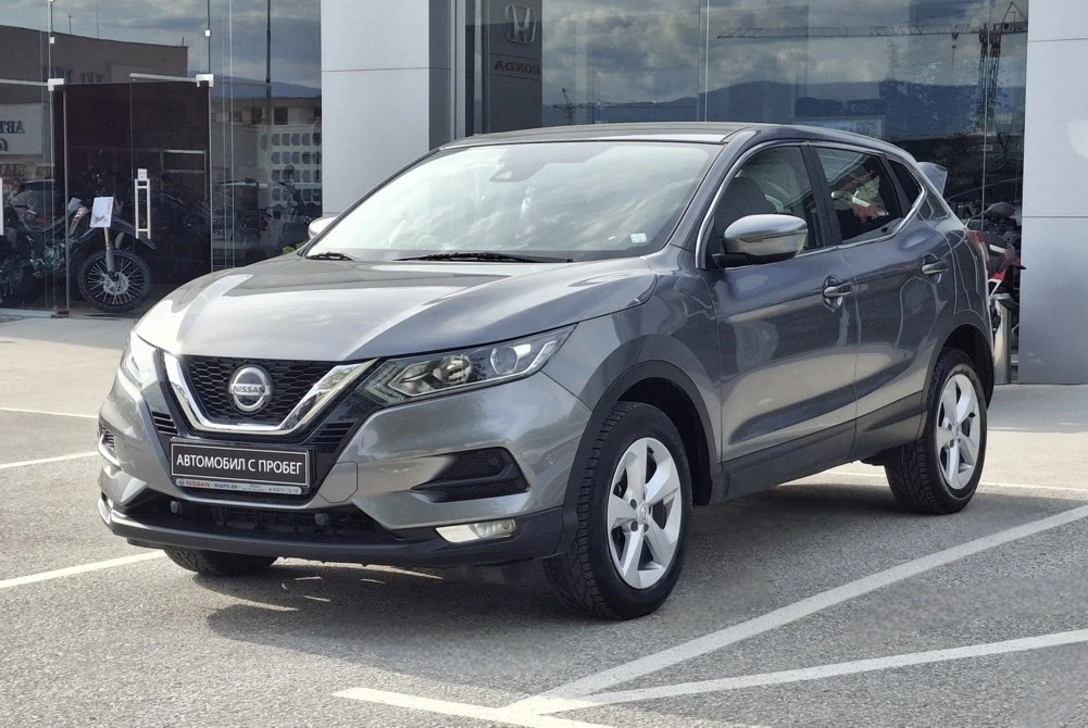 Nissan Qashqai 1.3 Petrol DIG-Turbo, снимка 2 - Автомобили и джипове - 54423149
