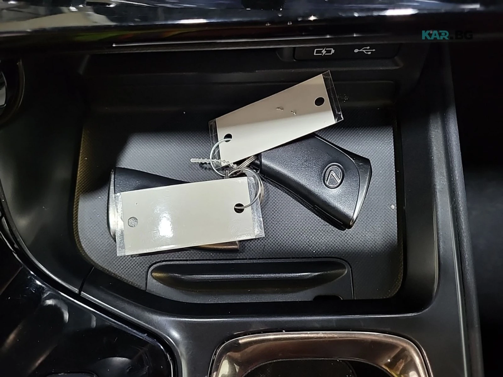 Lexus NX 350h NX 350 * AвтоКредит* (ЦЕНА ДО БГ), снимка 17 - Автомобили и джипове - 54768526