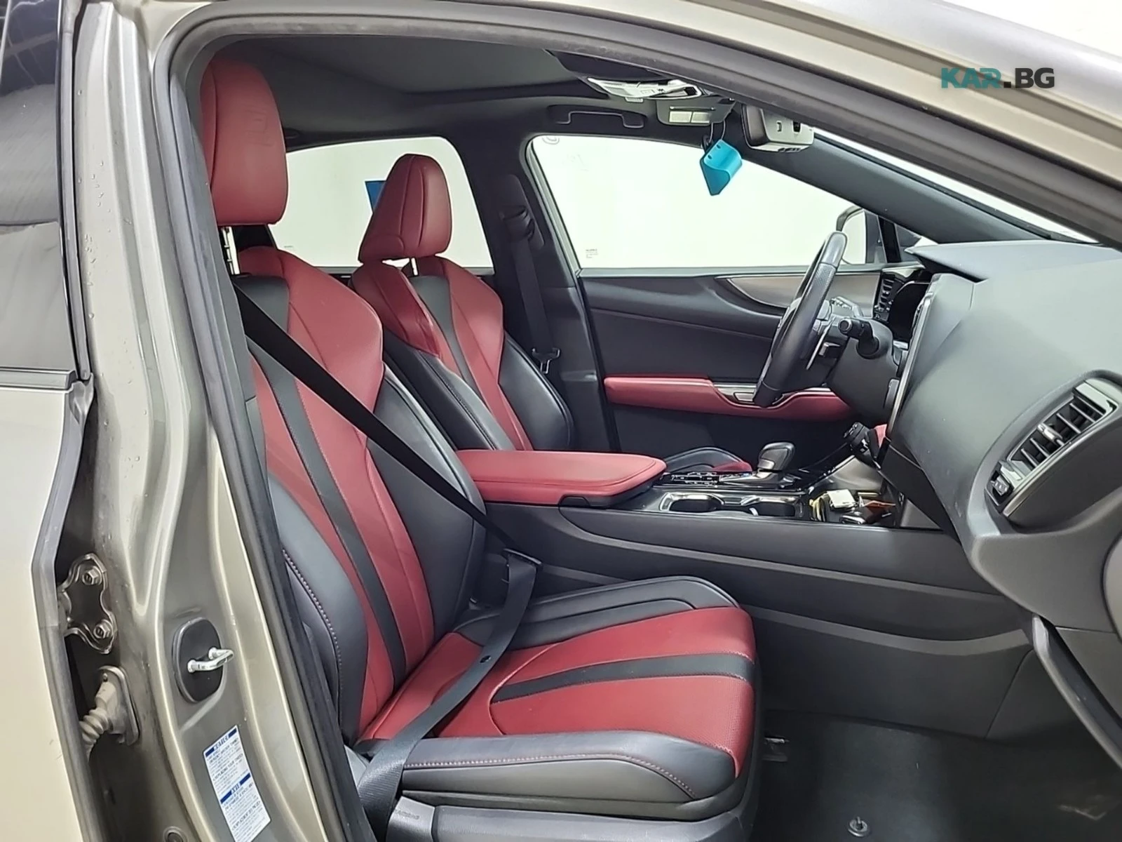 Lexus NX 350h NX 350 * AвтоКредит* (ЦЕНА ДО БГ), снимка 11 - Автомобили и джипове - 54768526