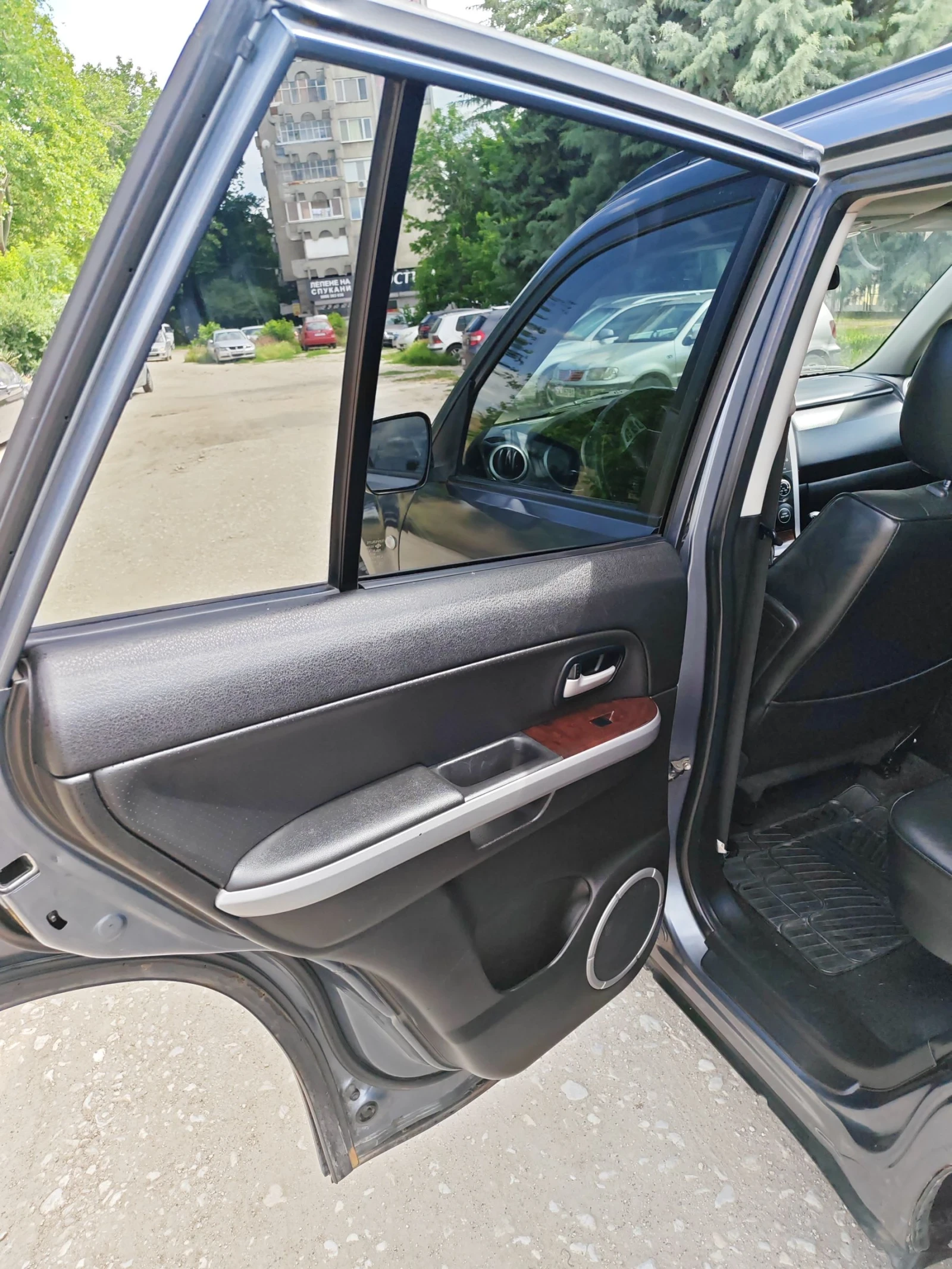 Suzuki Grand vitara 4x4, снимка 11 - Автомобили и джипове - 55399667