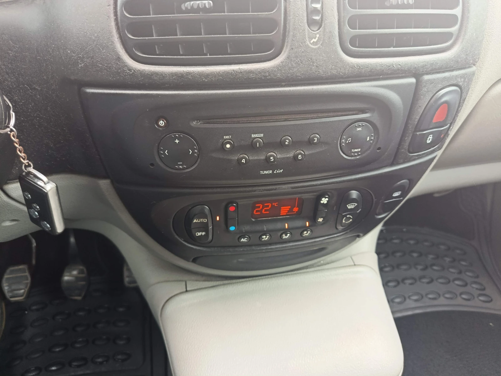 Renault Scenic rx4 RX4 1, 9 dci, снимка 7 - Автомобили и джипове - 55548327