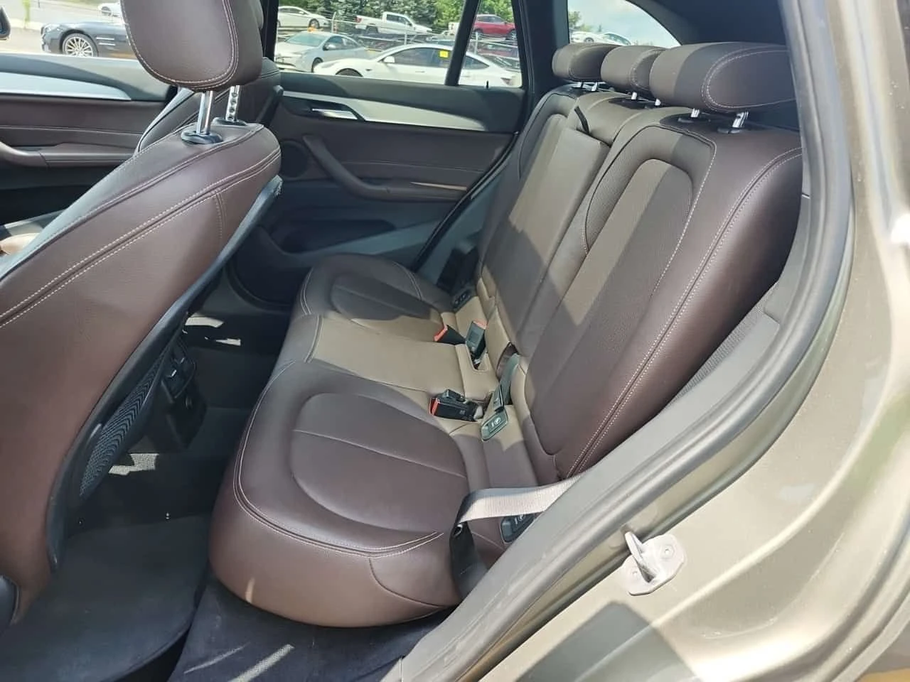 BMW X1 xDrive28i/CARFAX/����������� | Mobile.bg � ����������� 12