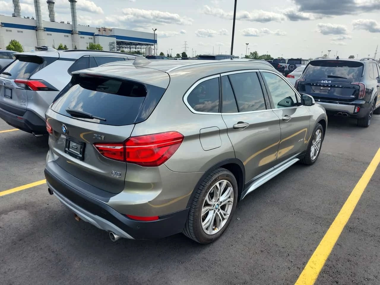 BMW X1 xDrive28i/CARFAX/����������� | Mobile.bg � ����������� 3