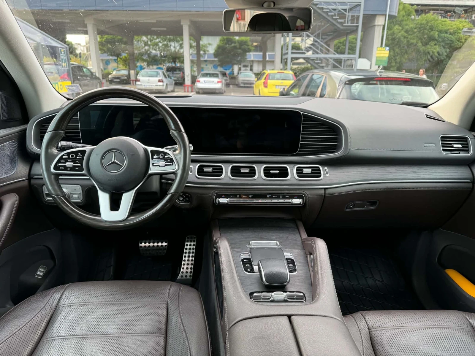 Mercedes-Benz GLS580, снимка 14 - Автомобили и джипове - 55838720