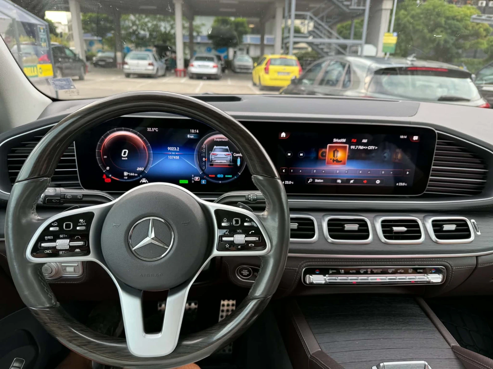 Mercedes-Benz GLS580, снимка 13 - Автомобили и джипове - 55838720