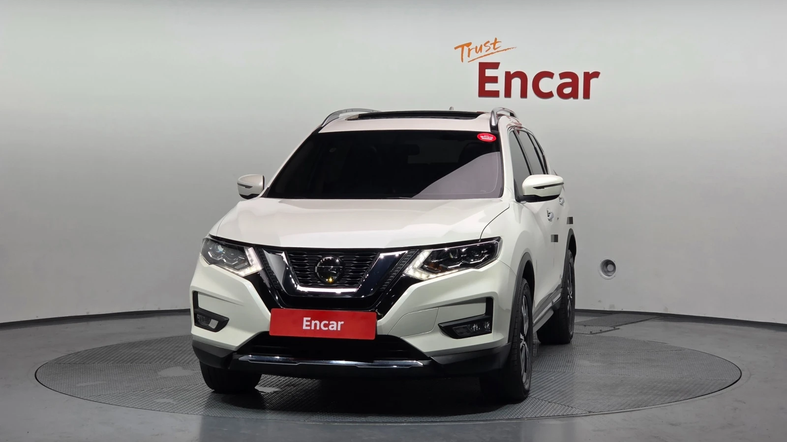 Nissan X-trail 2.5 4WD * ПОДГРЕВ * ПАНОРАМА * КАМЕРА, снимка 2 - Автомобили и джипове - 56115951