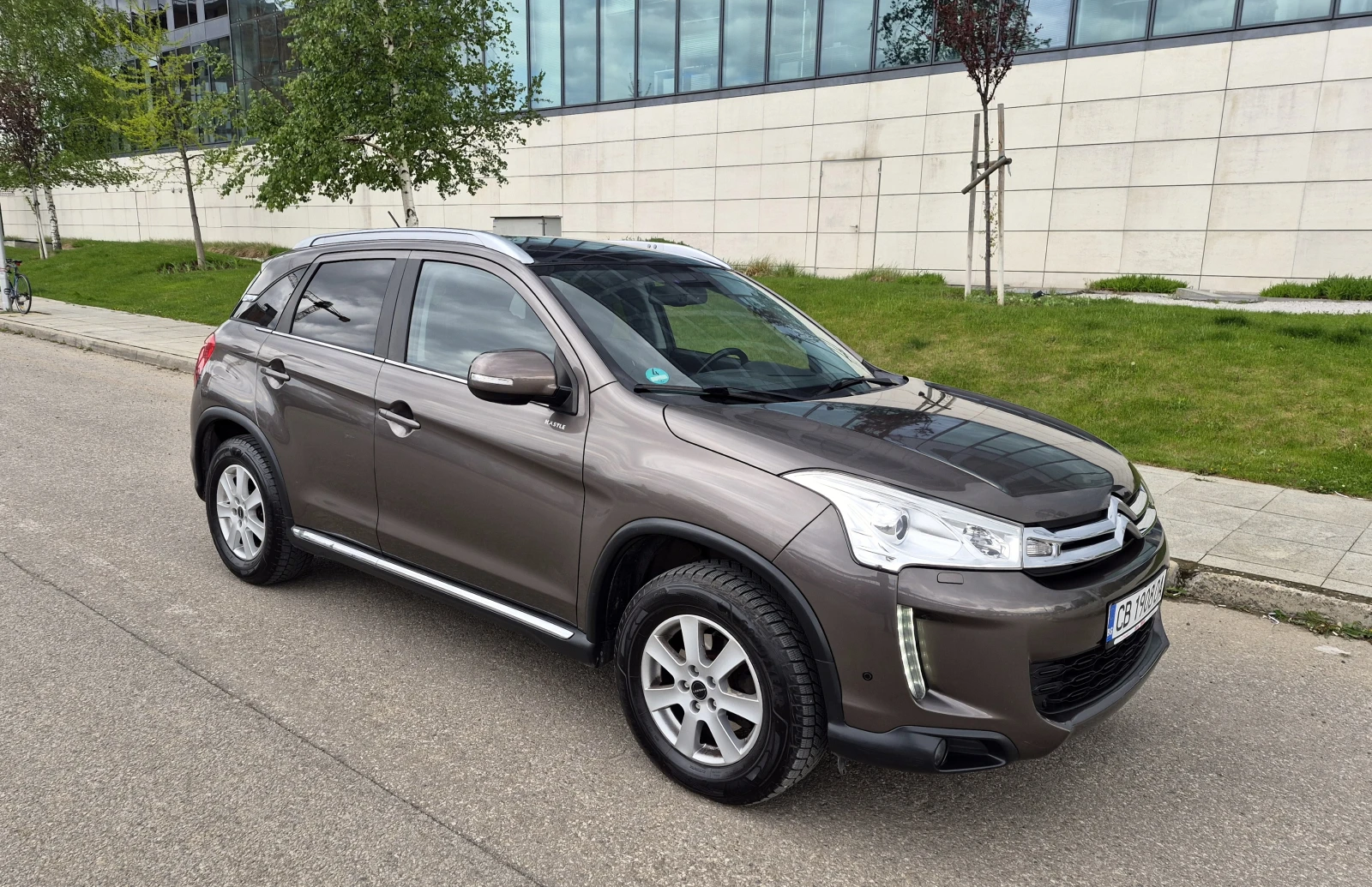 Mitsubishi ASX 1.8 DI-D 4WD-PANORAMA, снимка 4 - Автомобили и джипове - 56139330