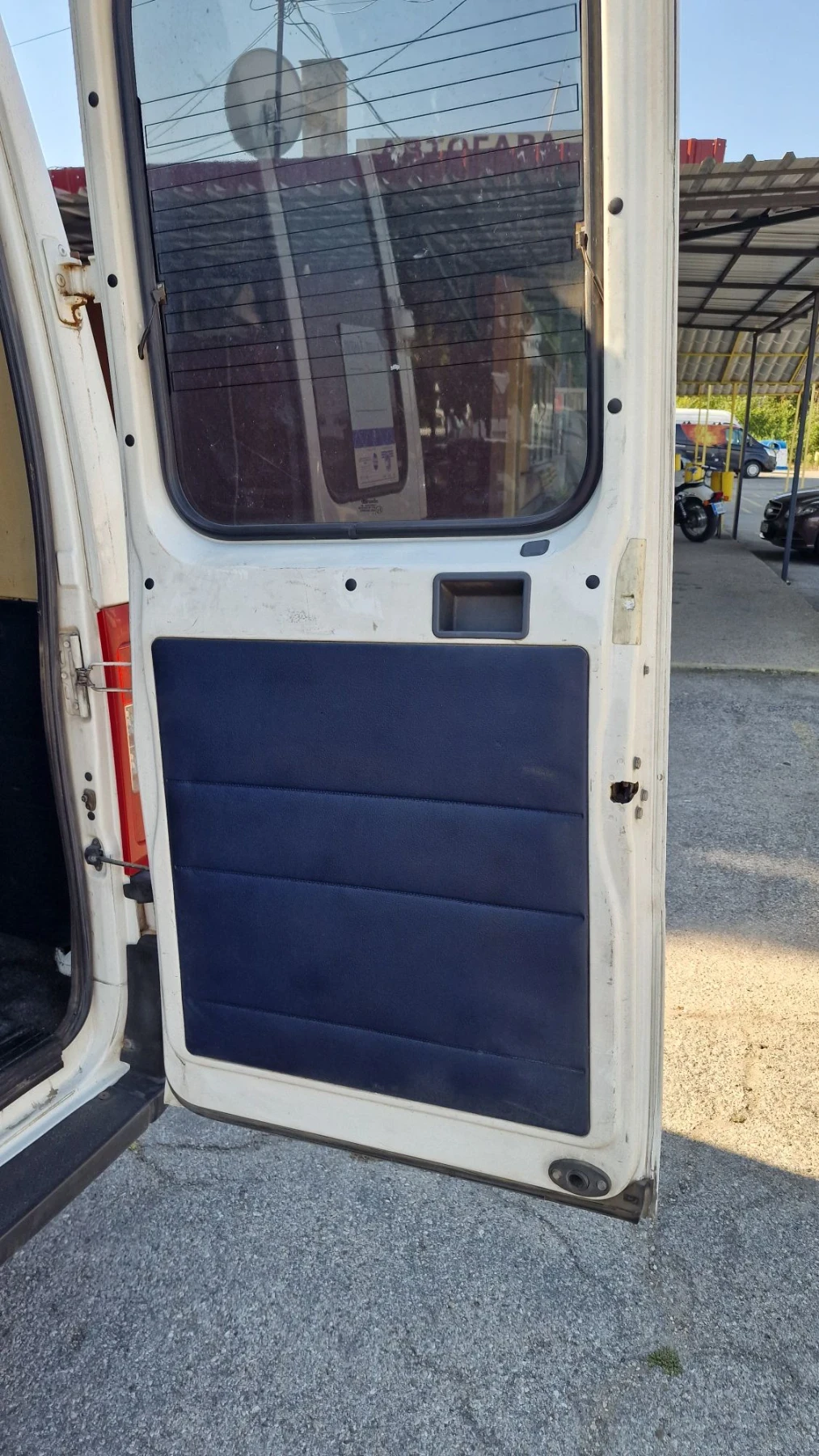 Peugeot Boxer, снимка 15 - Бусове и автобуси - 56103522