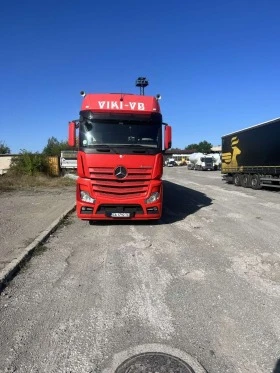     Mercedes-Benz Actros 1848