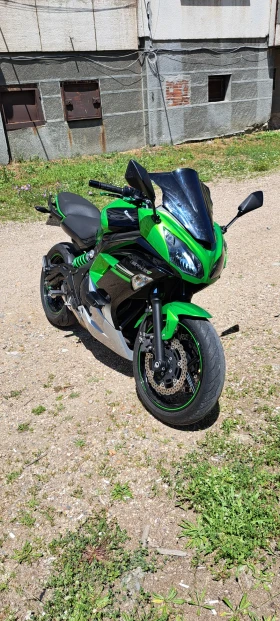     Kawasaki ER Er 6 F