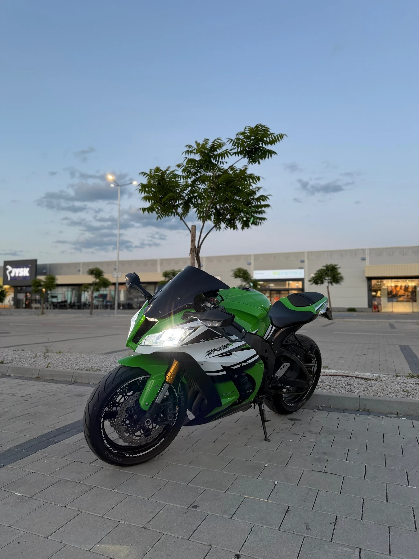 Kawasaki Zxr ZX-10 R