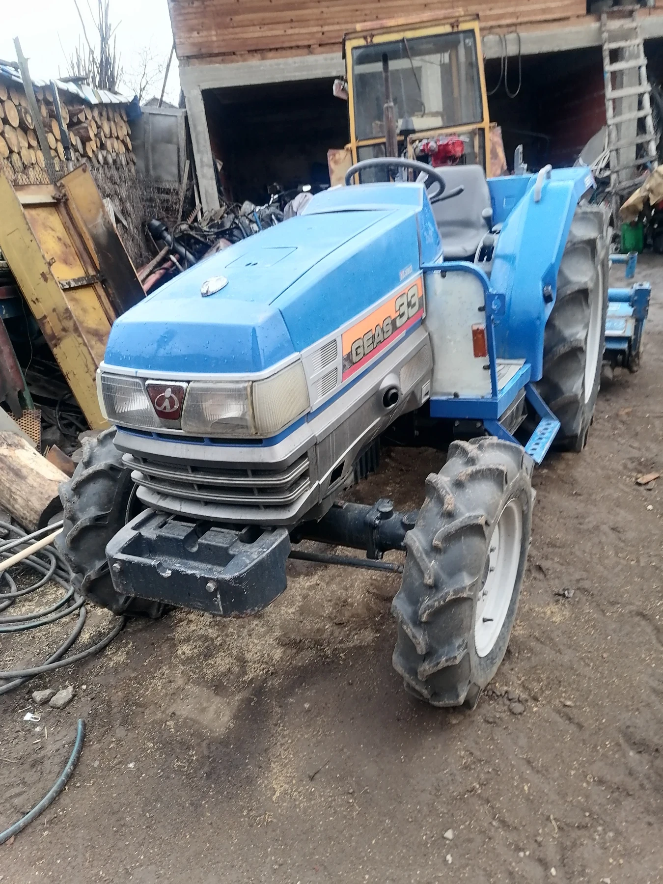  ISEKI Geas 33 | Mobile.bg   1