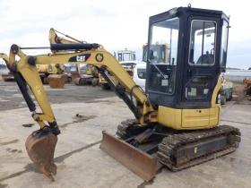      Cat 302CCR -  !!!