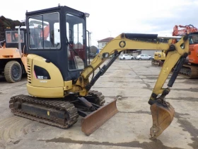      Cat 302CCR -  !!!