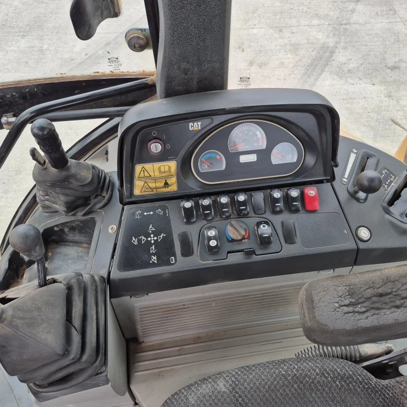 Багер Cat 434Е, снимка 3 - Индустриална техника - 52392483