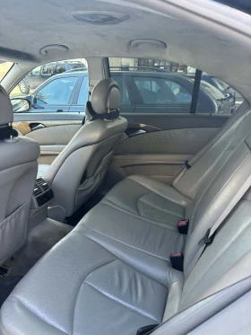 Mercedes-Benz E 320, снимка 5