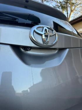 Toyota Auris 1.4D-4D 6ck 126000km full full, снимка 16