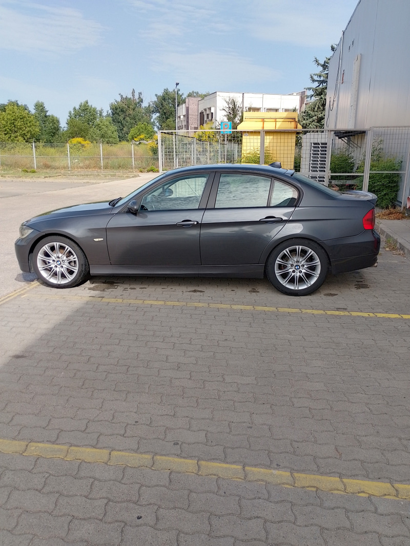 BMW 320, снимка 2 - Автомобили и джипове - 46169952