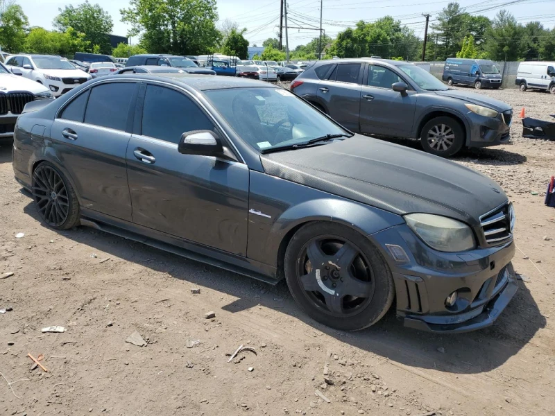 Mercedes-Benz C 63 AMG, снимка 4 - Автомобили и джипове - 48826214