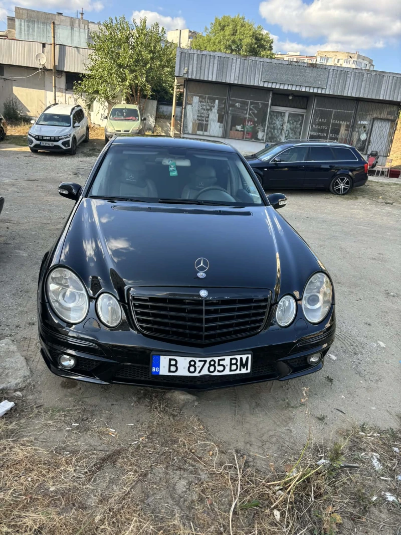 Mercedes-Benz E 320