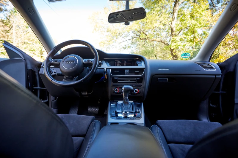 Audi A5 Sportabck 3.0 quattro S-tronic Bi-Xenon, снимка 11 - Автомобили и джипове - 53044314