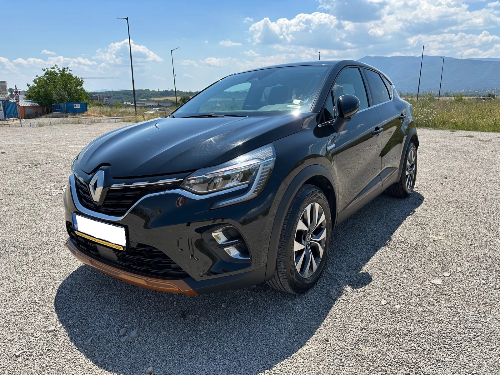 Renault Captur  - изображение 2