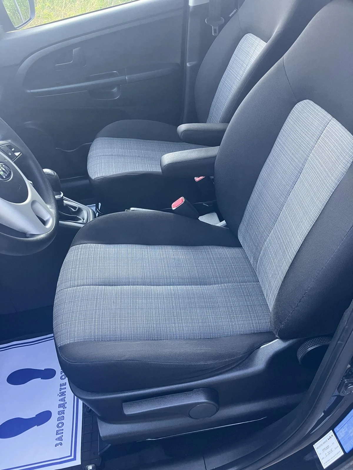Kia Venga 1.4 - изображение 8