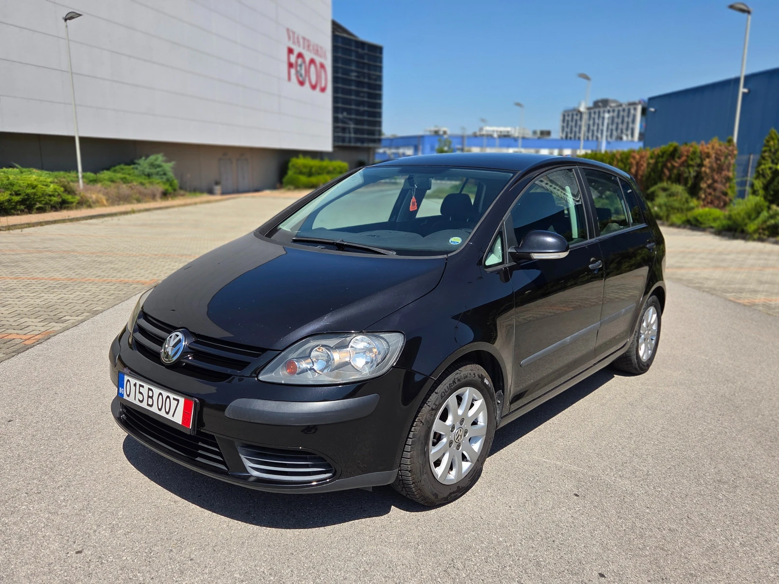 VW Golf Plus 1.6i 102к.с. Газов инж. ОТЛИЧЕН - изображение 2