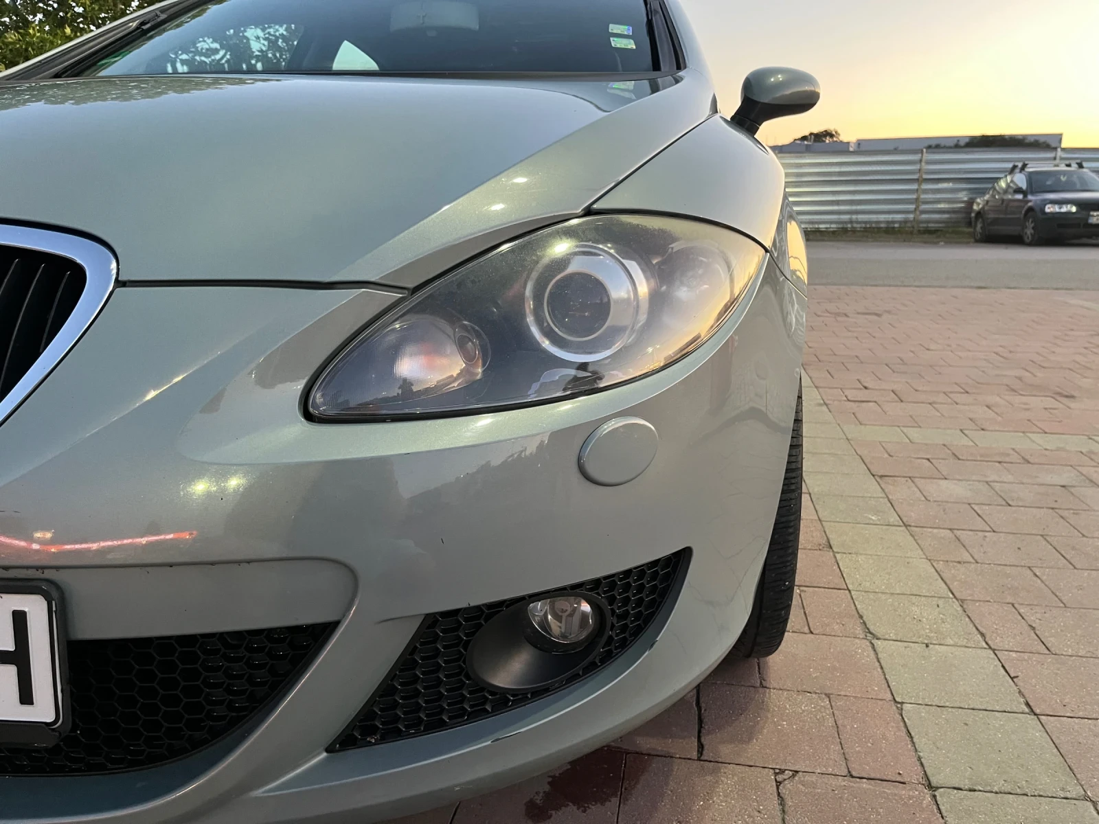 Seat Leon 2.0 FSI - изображение 5