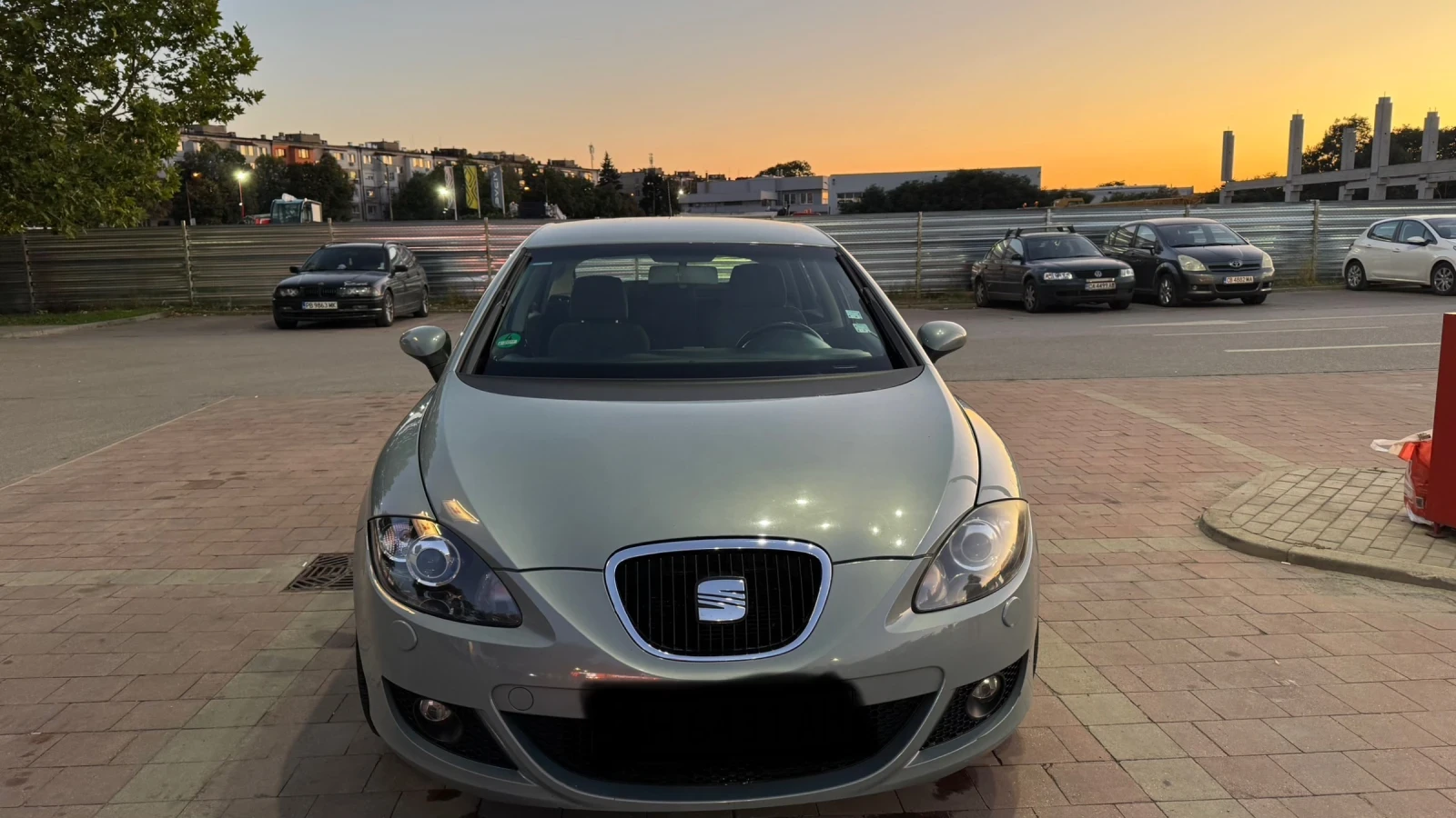 Seat Leon 2.0 FSI - изображение 4