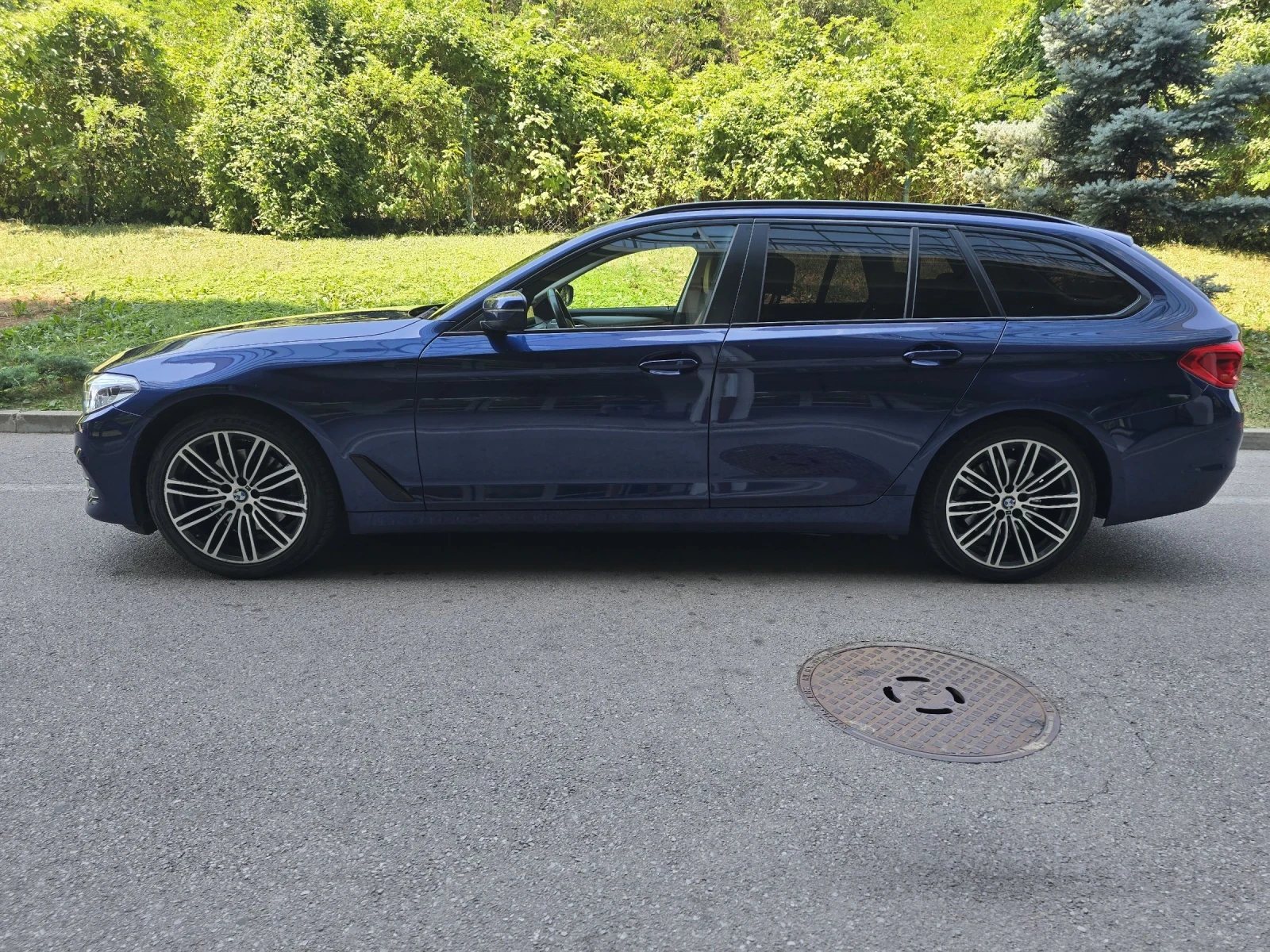 BMW 520 520i/184КС/ЛЕД/ДИСТР/КОЖА - изображение 8