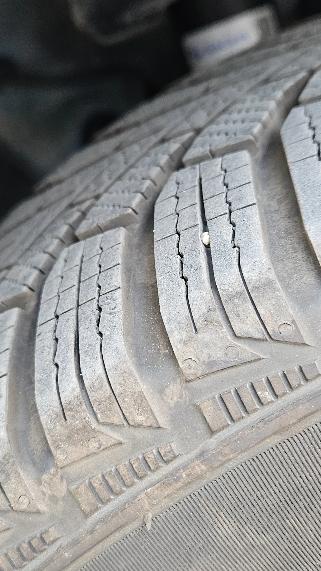 VW Touran  Touran - изображение 8