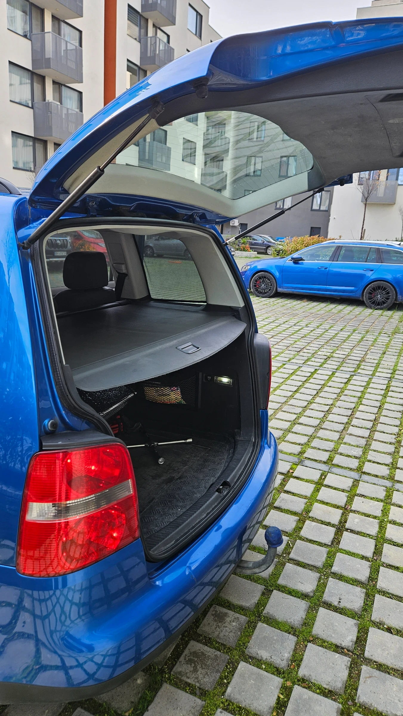 VW Touran  Touran - изображение 5