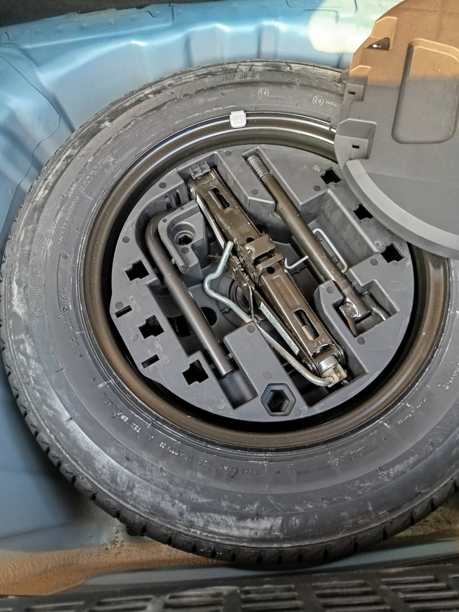 Renault Clio, снимка 13 - Автомобили и джипове - 52847285