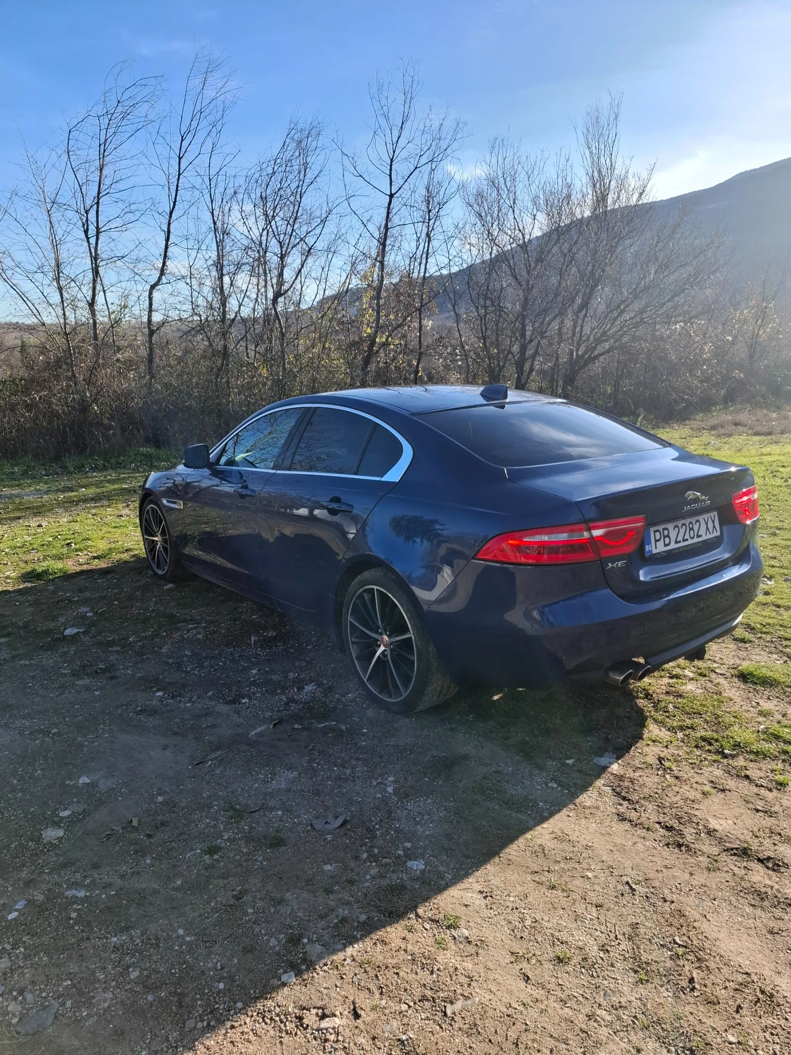 Jaguar XE  - изображение 5