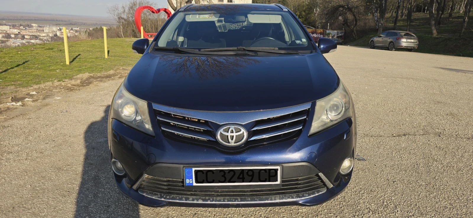 Toyota Avensis, снимка 2 - Автомобили и джипове - 53743611