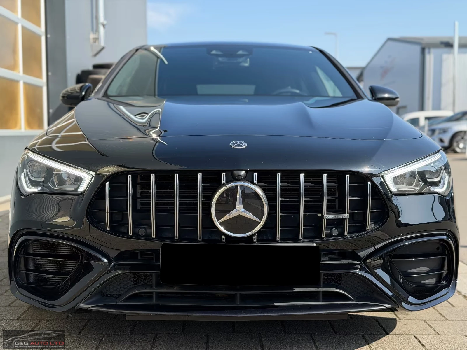 Mercedes-Benz CLA 45 AMG 4MATIC/387HP/NIGHT/SHOOTING-BRAKE/DISTR/LED/953g, снимка 2 - Автомобили и джипове - 53904257