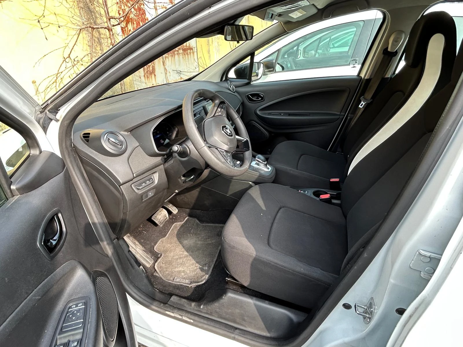 Renault Zoe Electric - Automatic | Mobile.bg � ����������� 11