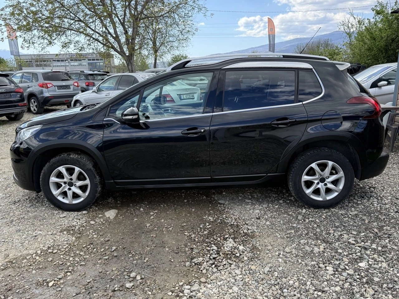 Peugeot 2008 1.6 HDI-PANORAMA-KAMERA , снимка 5 - Автомобили и джипове - 54150088