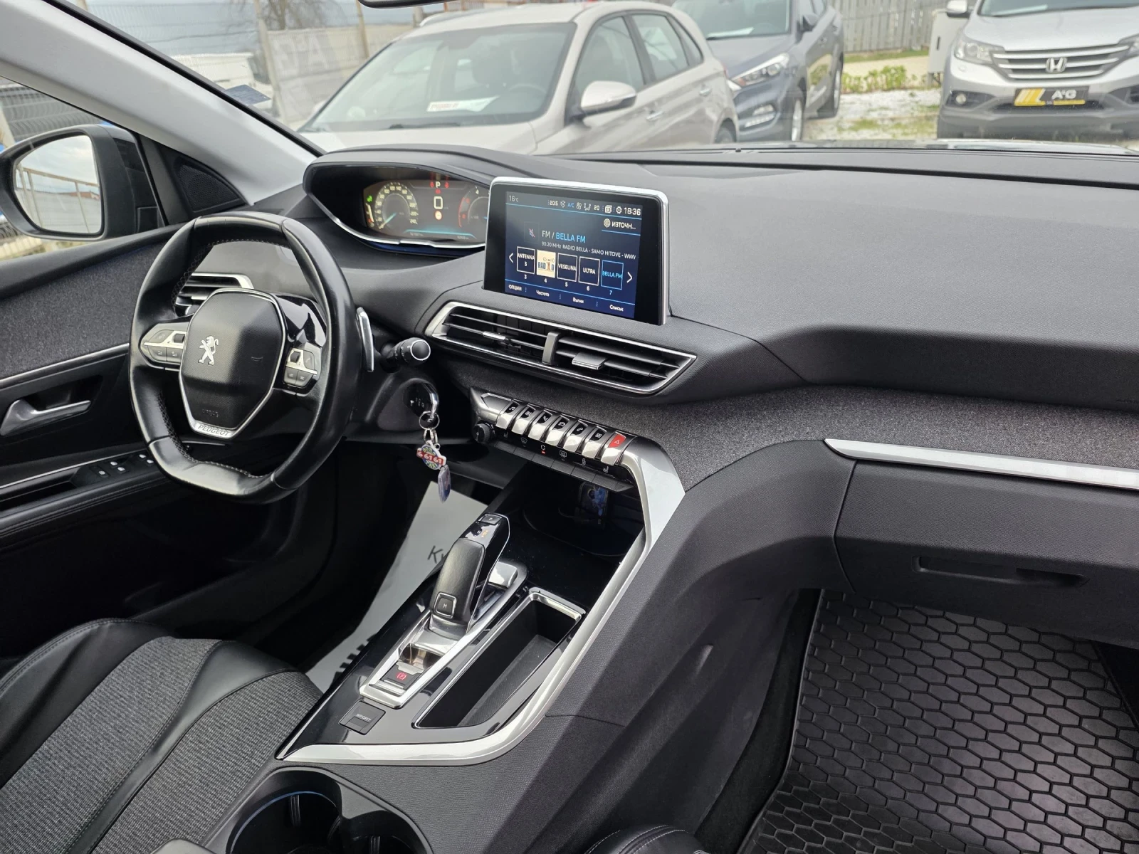 Peugeot 3008 1.6HDI ALLURE AUTOMATIC, снимка 15 - Автомобили и джипове - 54196997