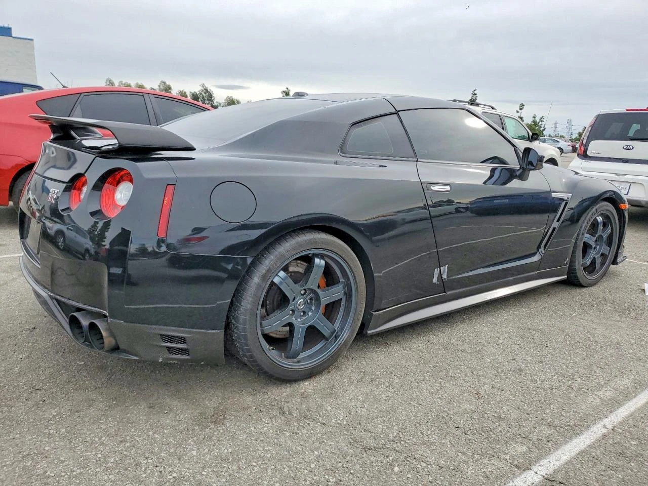 Nissan Gt-r Black Edition 4x4, снимка 3 - Автомобили и джипове - 54386350