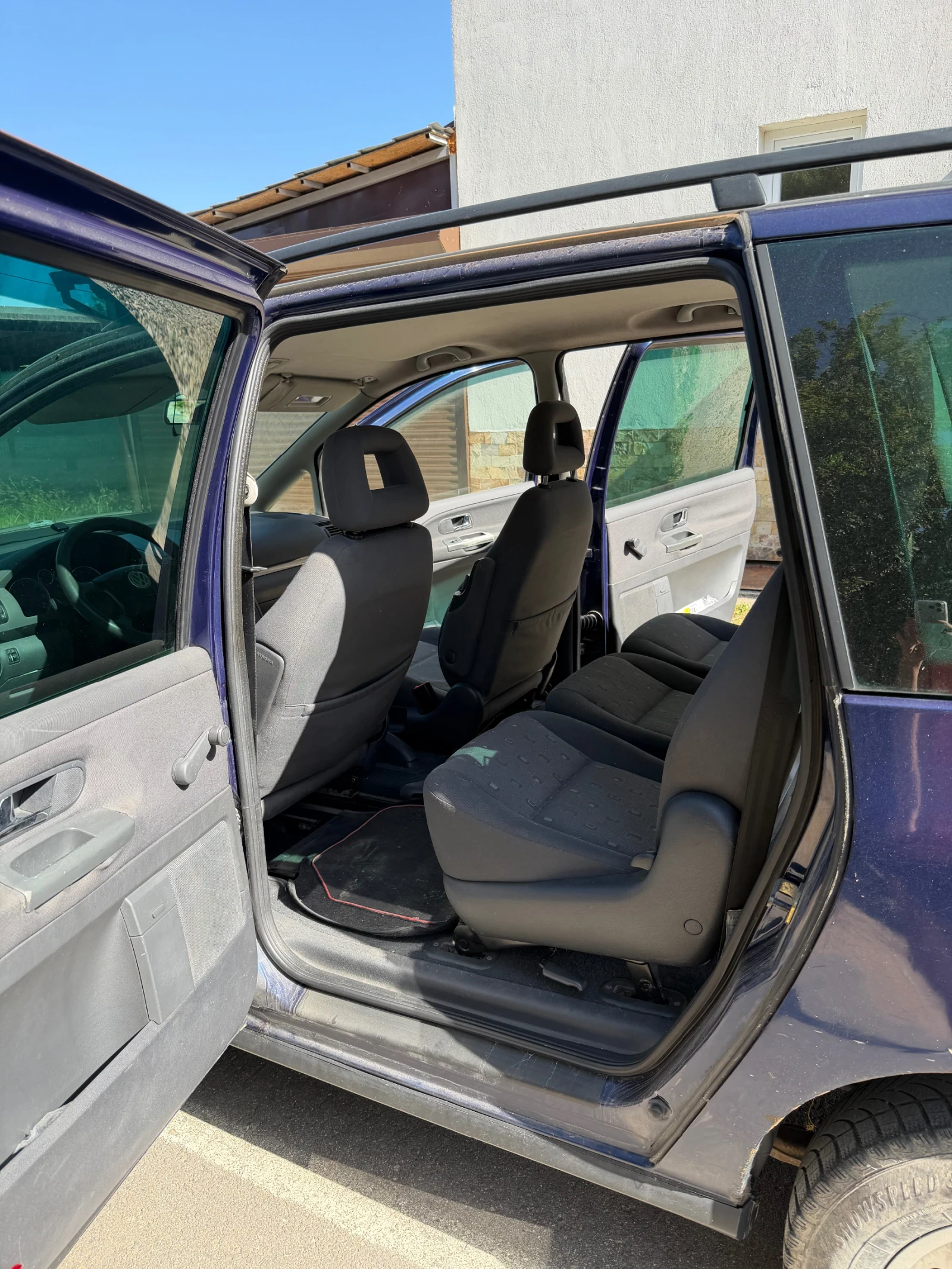 VW Sharan, снимка 13 - Автомобили и джипове - 55091650