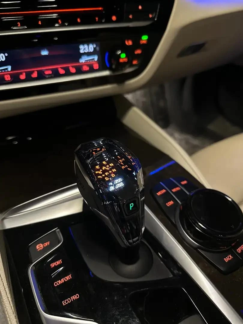 BMW 540 М пакет* 360* Обдух* Пано* Масаж* Stage2* MHD* , снимка 7 - Автомобили и джипове - 55201949