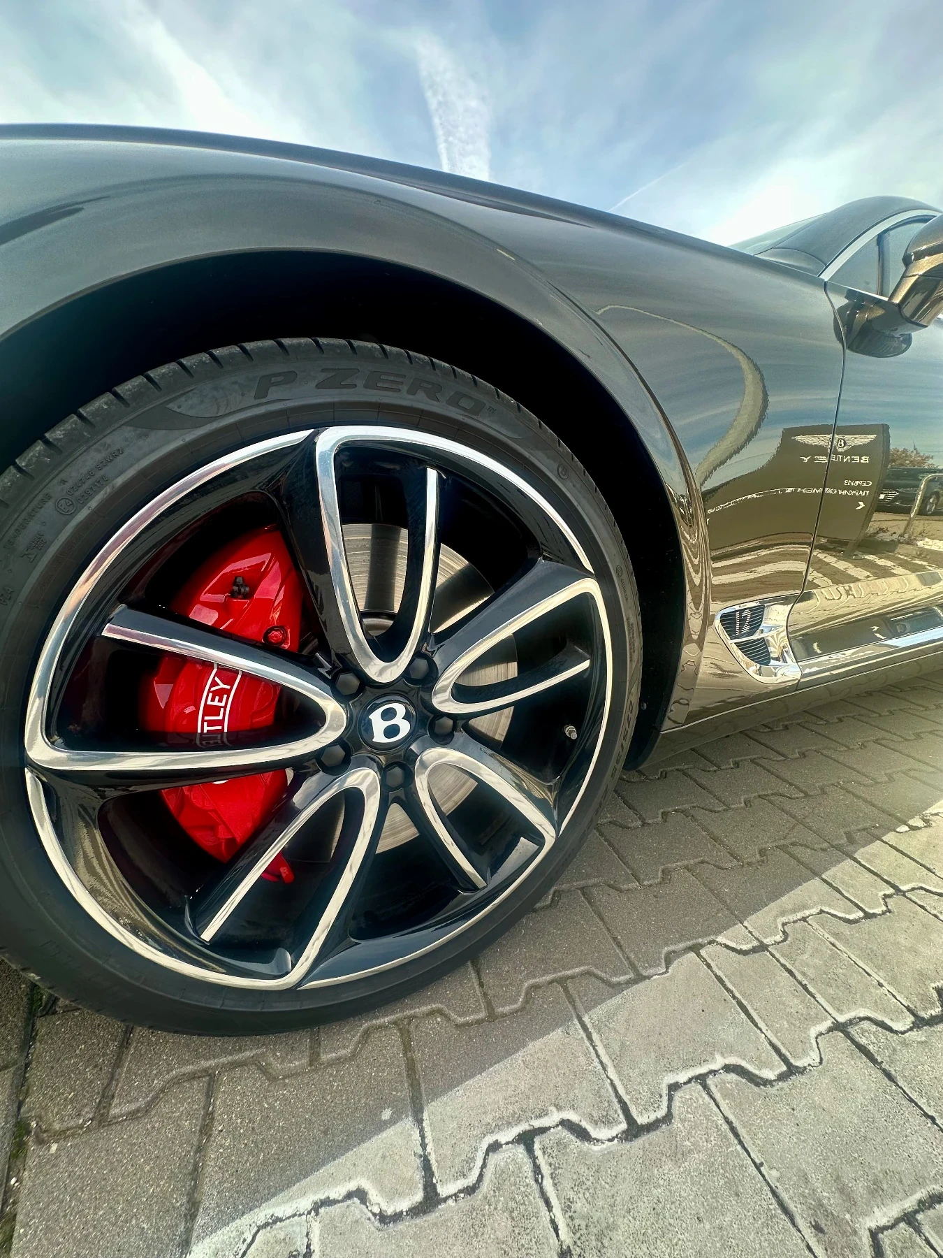 Bentley Continental gt W12 Spectre Mulliner, снимка 7 - Автомобили и джипове - 55577781