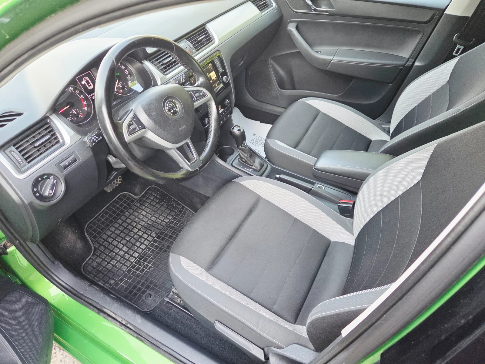 Skoda Rapid 1, 400TDI EURO6, снимка 9 - Автомобили и джипове - 55772570