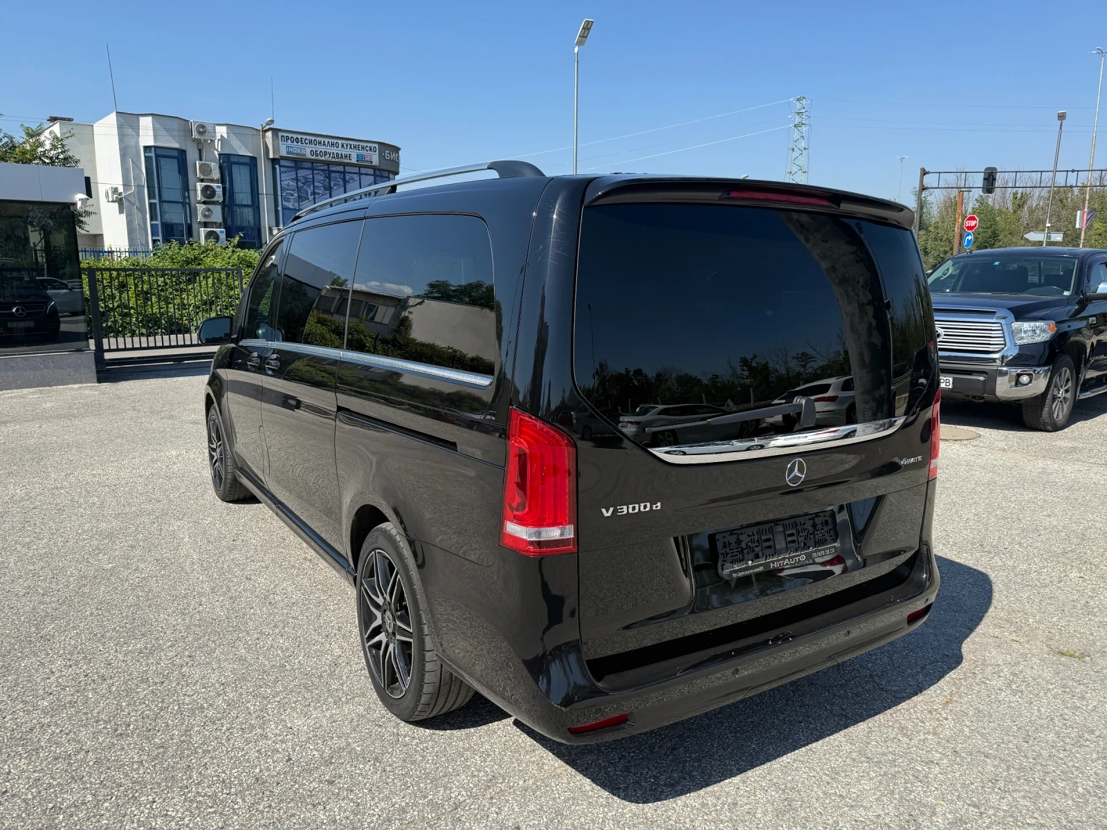 Mercedes-Benz V 300 d 4Matic Extra Long ГАРАНЦИЯ, снимка 6 - Автомобили и джипове - 55845905