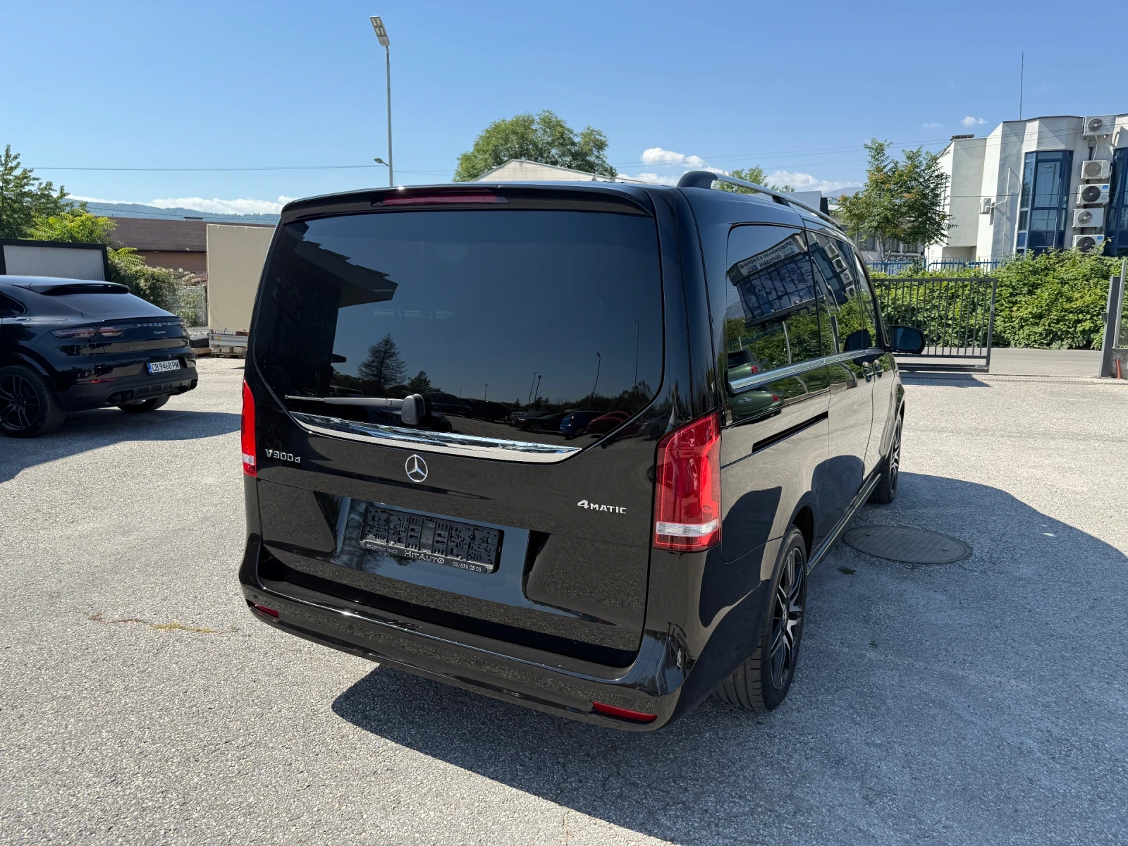 Mercedes-Benz V 300 d 4Matic Extra Long ГАРАНЦИЯ, снимка 7 - Автомобили и джипове - 55845905