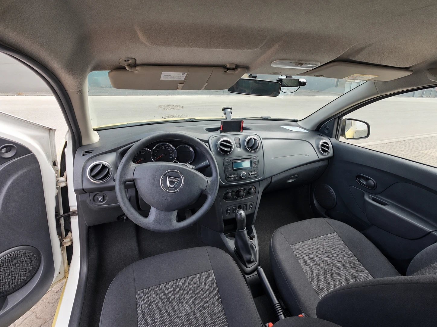 Dacia Logan Такси, снимка 5 - Автомобили и джипове - 55941724
