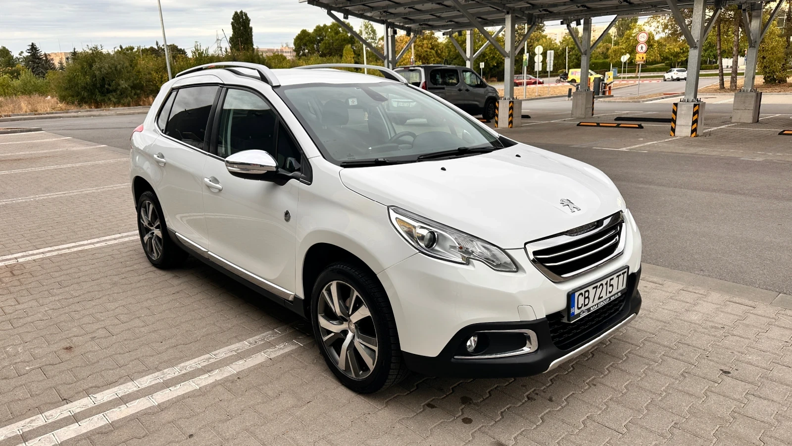 Peugeot 2008 Compass Allure, снимка 2 - Автомобили и джипове - 56088551